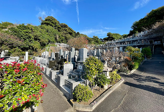 霊園墓地